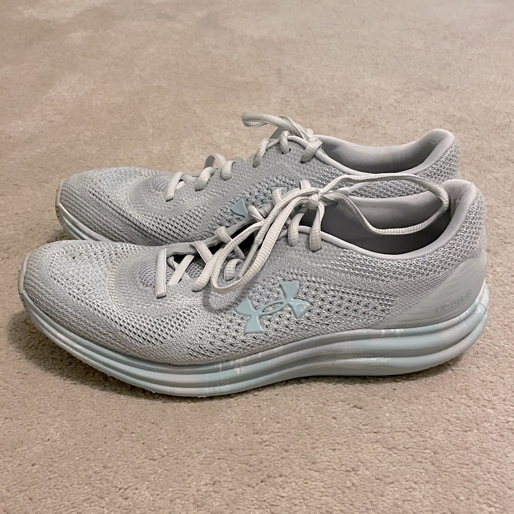 Under Armour Women's Liquify Print Running Shoe
